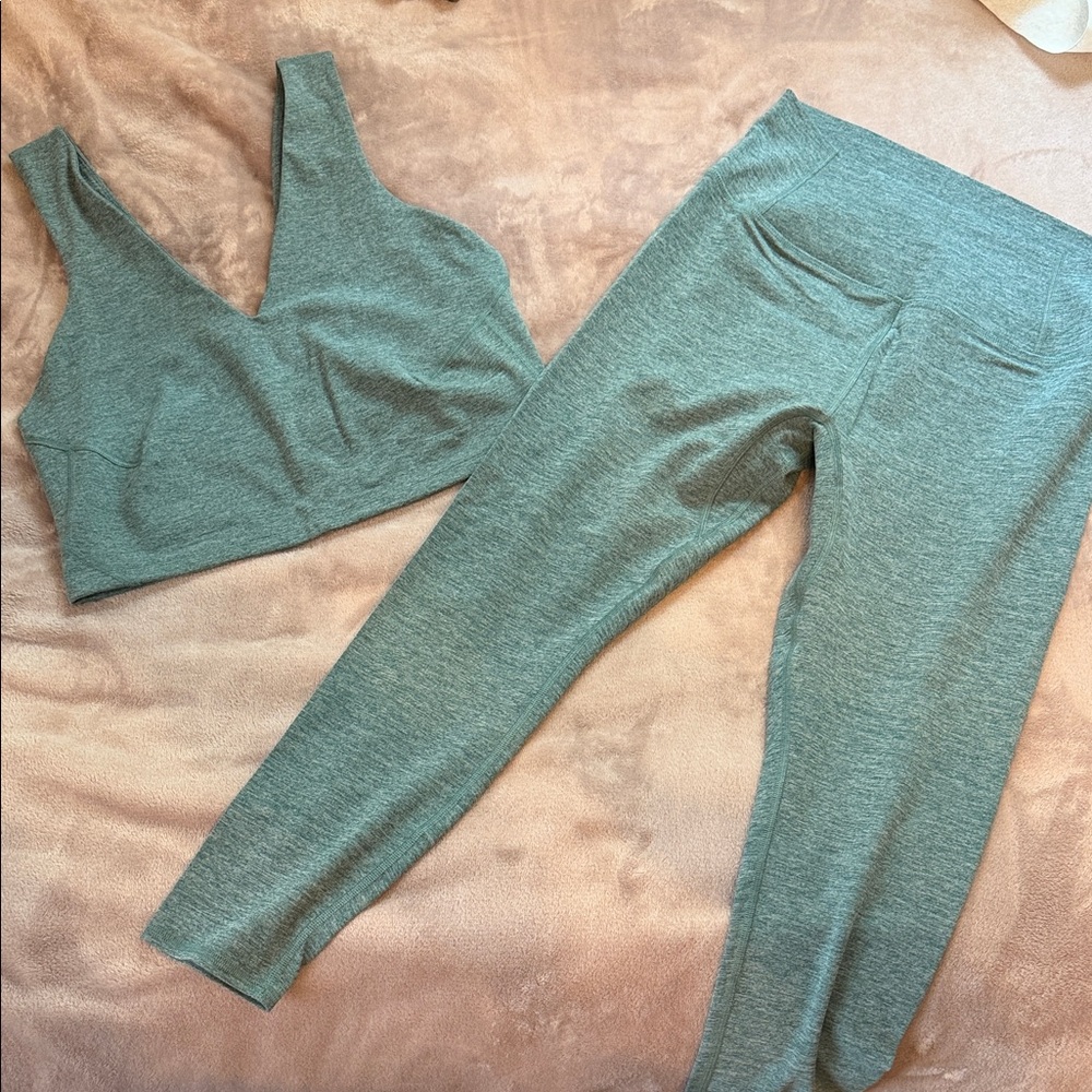 Women’s Green Two-Piece Active Set - V-Neck Crop Top & High-Waist Leggings